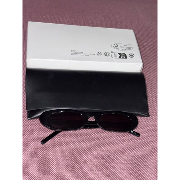 Saint Laurent SL 557 Shade Sunglasses in Black New Unisex Sunnies - Picture 6 of 16